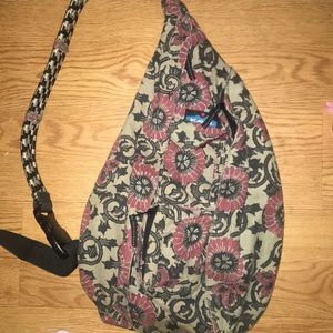 Kavu cross body carry